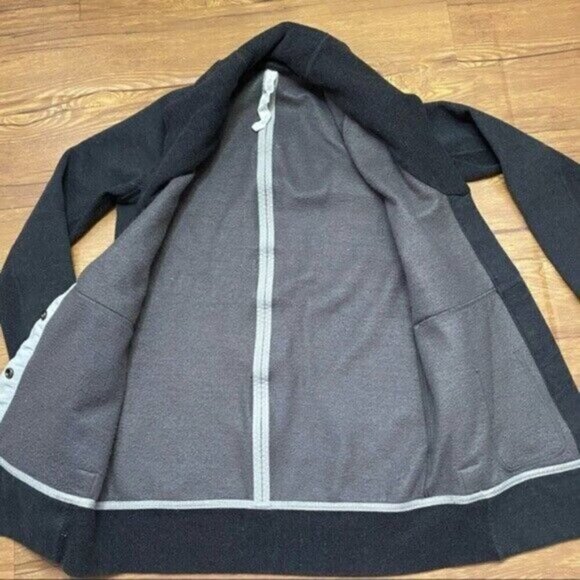 Lululemon Yin To My Yang Cardi Heathered Black Women Size 2 - Picture 6 of 11
